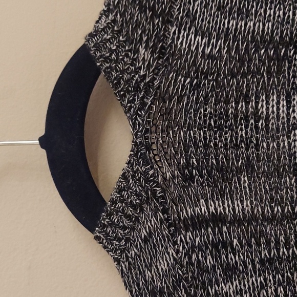 FOREVER 21 Black and White Marled Open Front Short Dolman Sleeve Cardigan - Picture 8 of 9